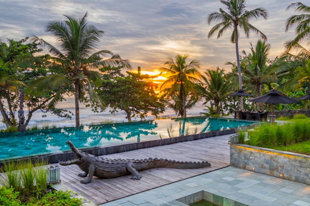beachfront Villa Bali
