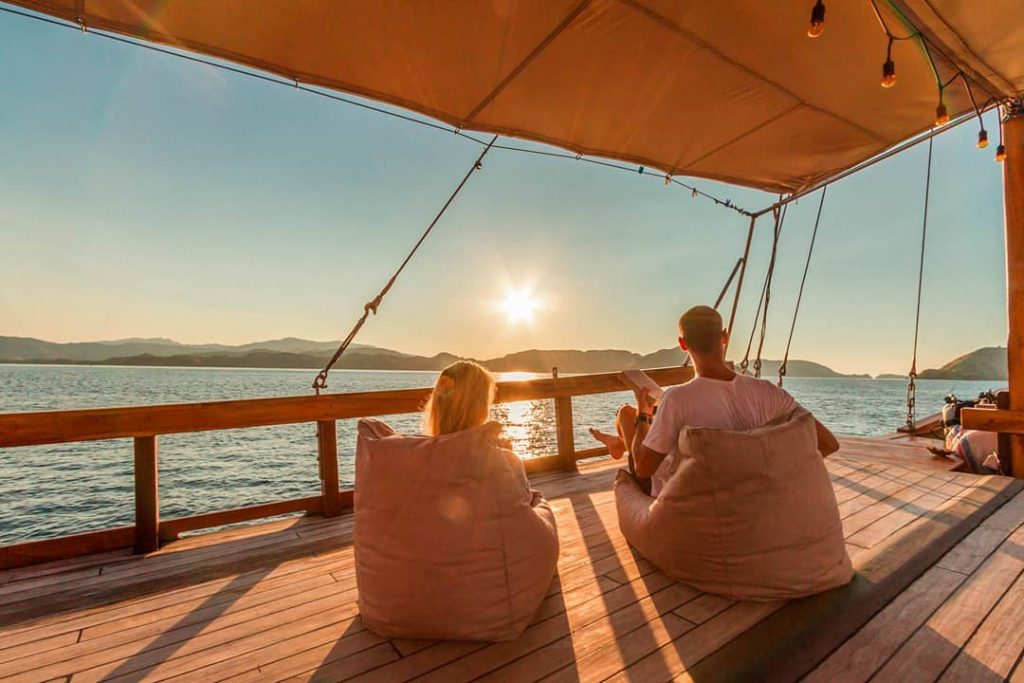 Taking Komodo Boat Trip for Honeymoon: All the Plus & Minus